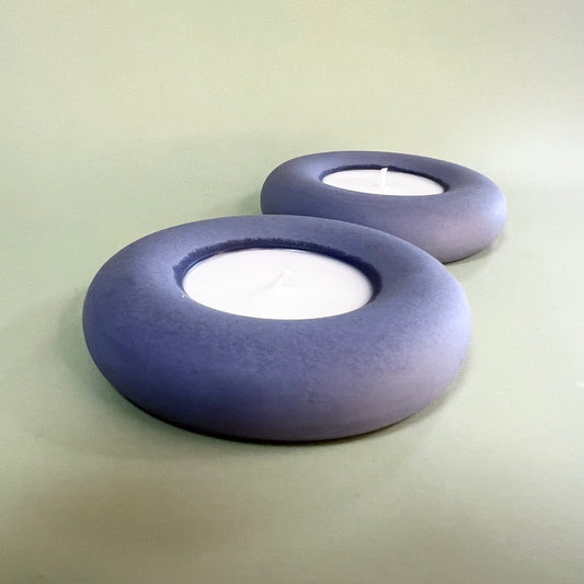 Donut-Shaped Candle Atlantic Mist
