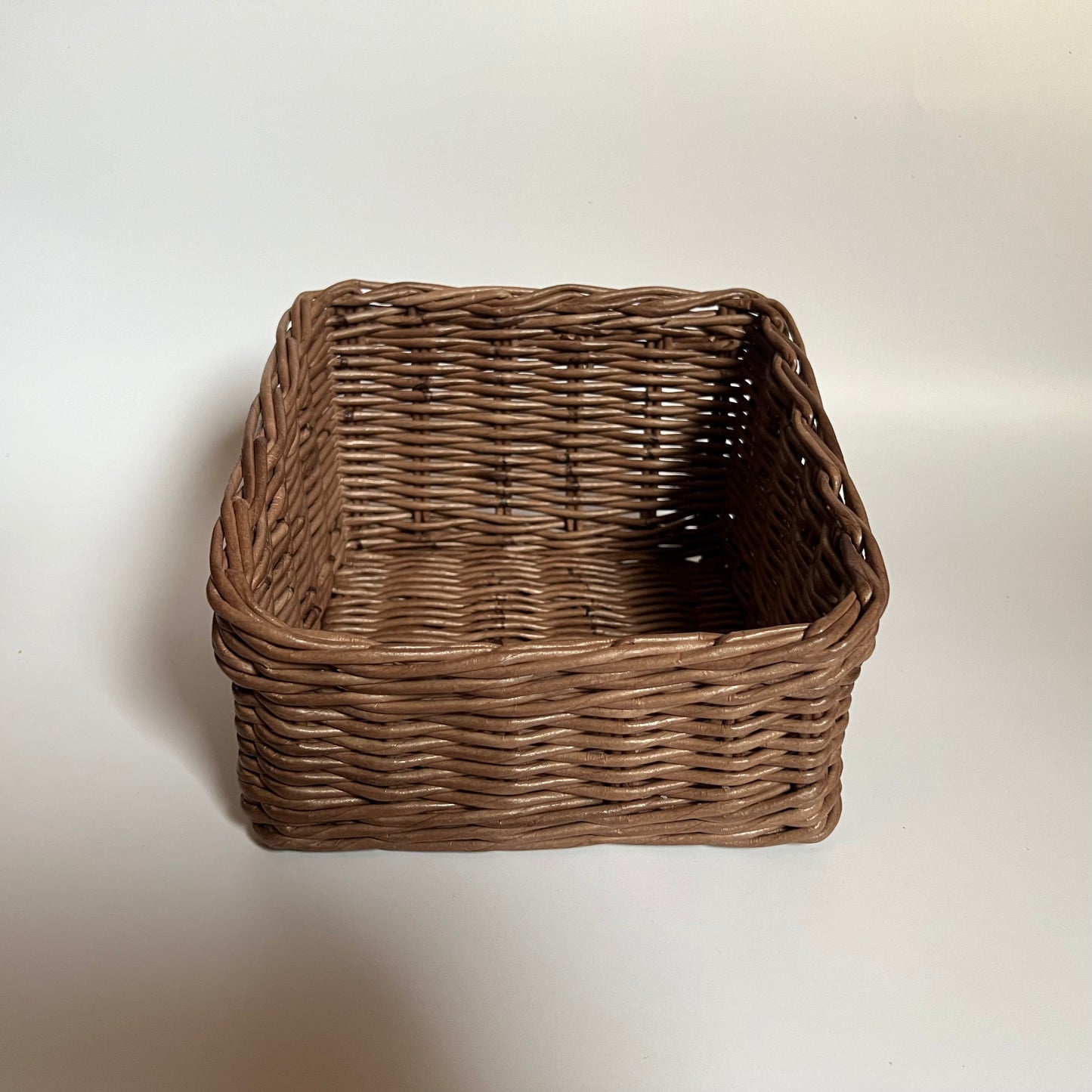 Beautiful Hazelnut-colored basket